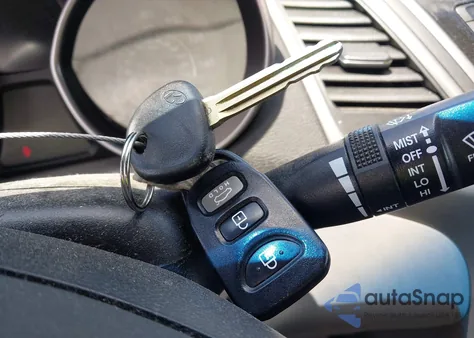 2016 Hyundai Elantra Se z USA, uszkodzony, nr VIN 5NPDH4AE4GH684687